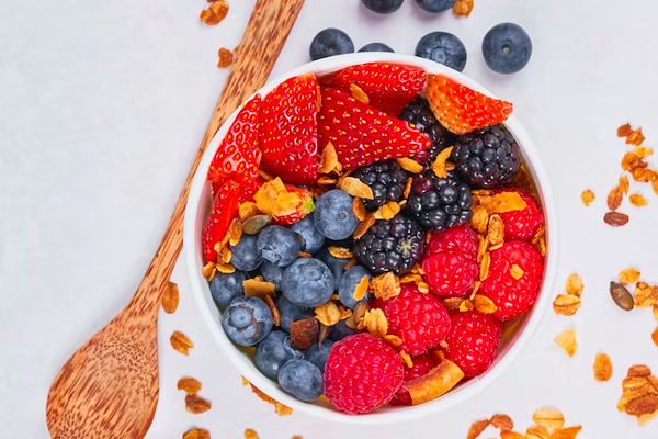 Close-up or mixed berries in a bowl